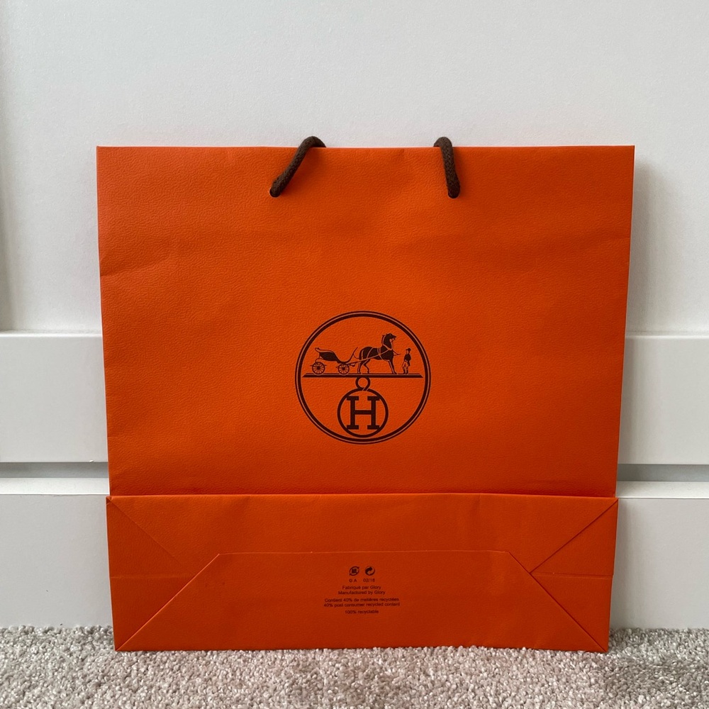 Hermes Shopping Bag - Picture 2 of 9
